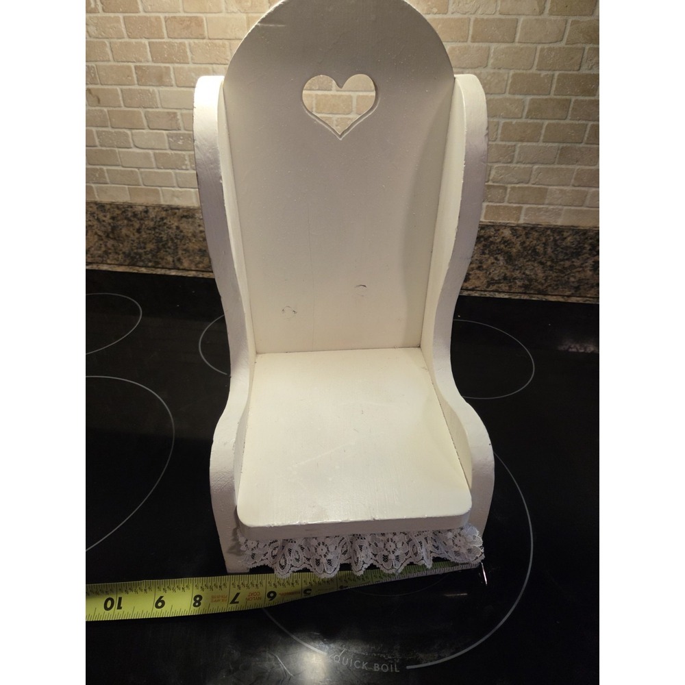 Vintage White Wooden Heart Doll Chair/Plant Stand - Picture 7 of 7